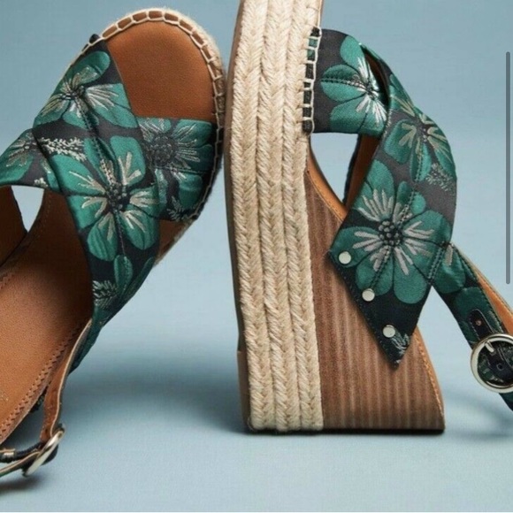 Franco sarto Chunky platform Straw sandal wedges - Picture 2 of 7